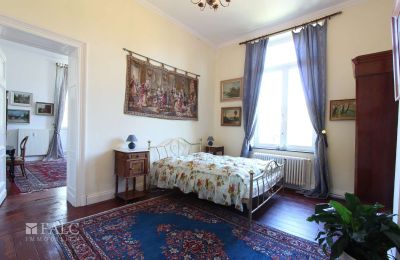 Kasteel te koop Fays, Wallonie, Zweites Schlafzimmer im 1.OG des zweiten Traktes