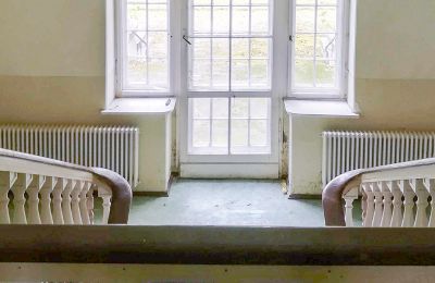 Landhuis te koop 02747 Strahwalde, Schlossweg 11, Sachsen, Trappenhuis