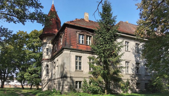 Kasteel te koop Karczewo, Groot-Polen,  Polen
