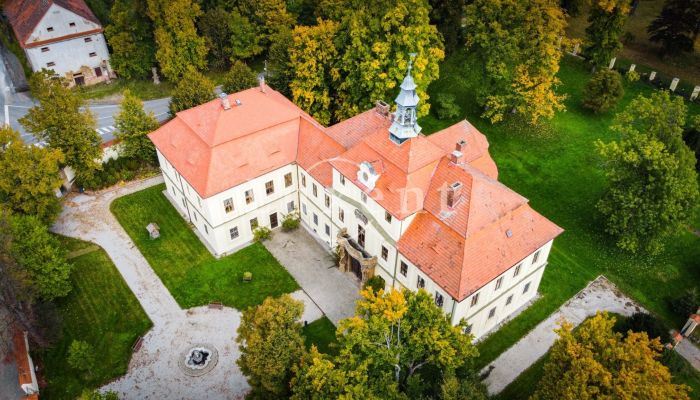 Kasteel te koop Mirošov, Regio Pilsen,  Tsjechische Republiek