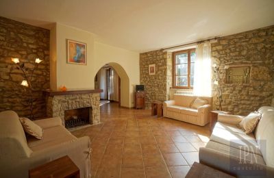 Landelijk huis te koop 06019 Pierantonio, Umbria, Woonkamer
