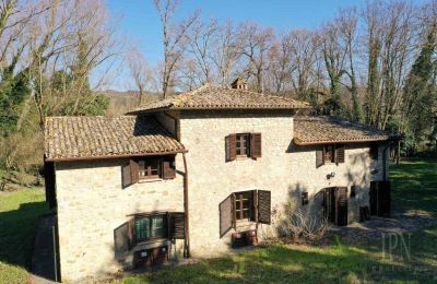 Landelijk huis te koop 06019 Pierantonio, Umbria, Foto 3/33