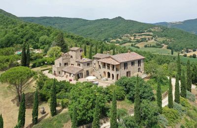 Landelijk huis te koop Badia Petroia, Umbria, Eigendom