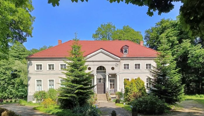 Kasteel te koop Sławnikowice, Neder-Silezië,  Polen