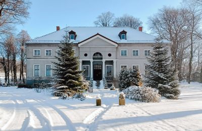 Kasteel te koop Sławnikowice, Slawnikowice 99, Neder-Silezië, Vooraanzicht