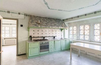 Historische villa te koop 28040 Lesa, Piemonte, Keuken