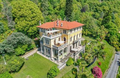 Historische villa te koop 28823 Ghiffa, Villa Volpi, Piemonte, Dronefoto