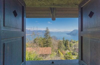 Historische villa te koop 28838 Stresa, Piemonte, Uitzicht 