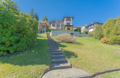 Historische villa te koop 28838 Stresa, Piemonte, Eigendom