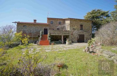 Landelijk huis te koop 06019 Preggio, Umbria, Buitenaanzicht