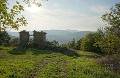 Landelijk huis te koop 06019 Preggio, Umbria, Uitzicht 
