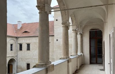 Kasteel te koop Štětí, okres Litoměřice, Arcade