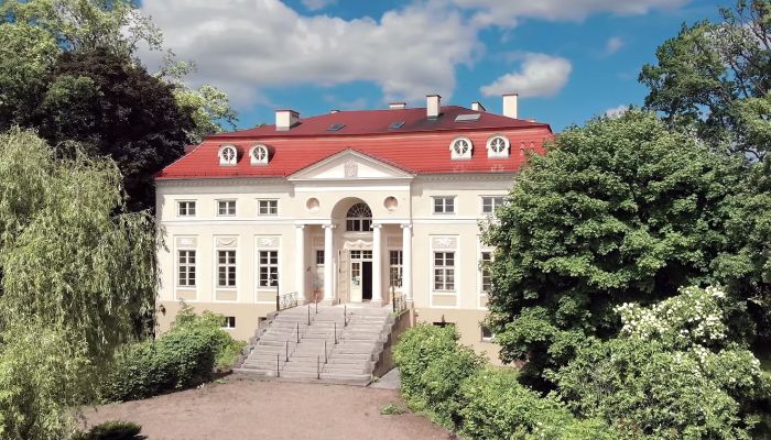 Kasteel te koop Samotwór, Neder-Silezië,  Polen