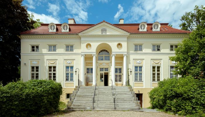 Kasteel te koop Samotwór, Neder-Silezië,  Polen