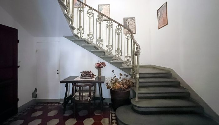 Historische villa te koop Santo Pietro Belvedere, Toscane