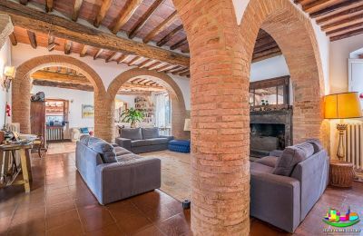 Landelijk huis te koop Livorno, Toscane, Woonkamer