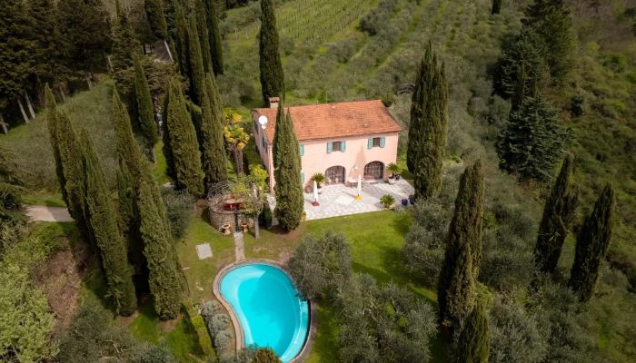 Landelijk huis te koop Vicchio, Toscane,  Italië