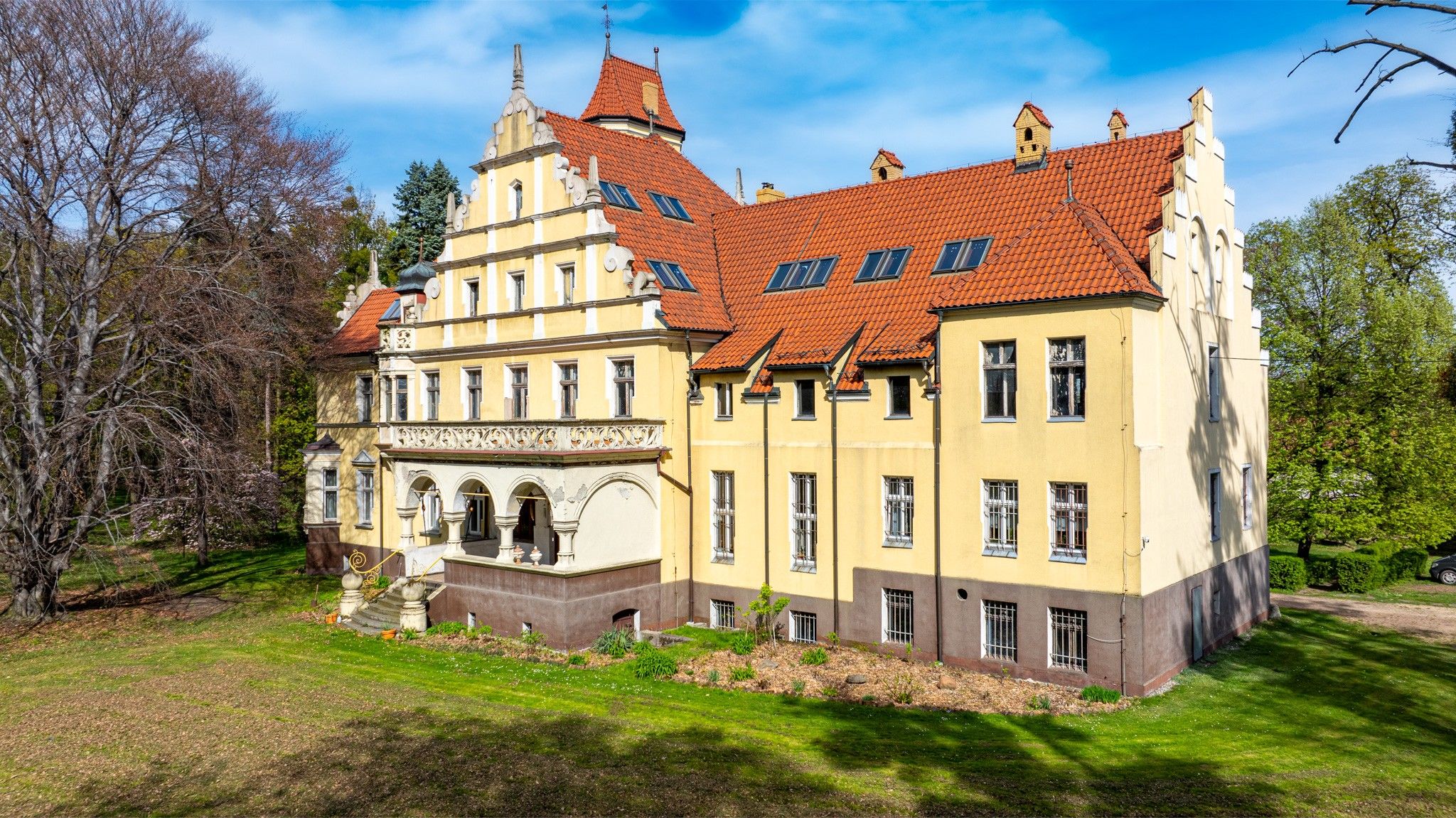Images Kasteel Ornontowice in Polen, Silezië