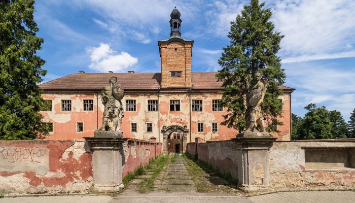 Kasteel te koop Kounice, Středočeský kraj,  Tsjechische Republiek