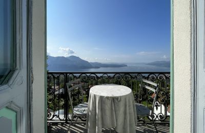 Historische villa te koop Bee, Piemonte, Balkon