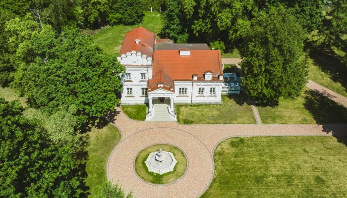 Kasteel te koop 05-332 Żaków, Mazovië,  Polen
