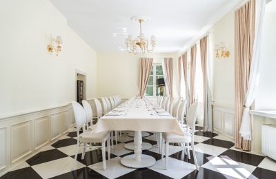 Kasteel te koop 05-332 Żaków, Mazovië, Grote hal