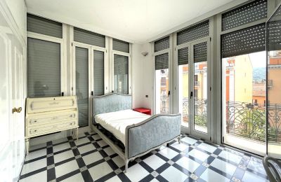 Appartement in een historisch pand te koop Luino, Lombardije, Slaapkamer