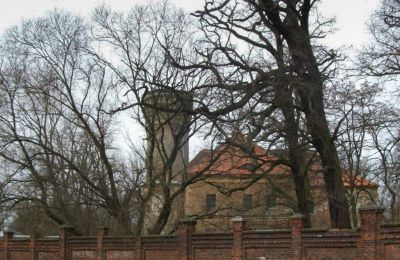 Kasteel te koop Osetno, Pałac w Osetnie, Neder-Silezië, Pałac w Osetnie