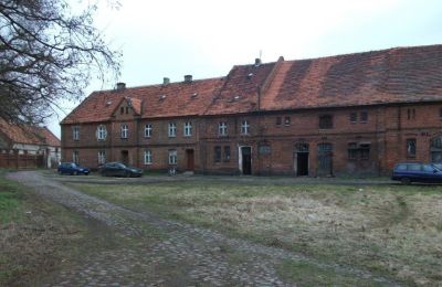 Kasteel te koop Osetno, Pałac w Osetnie, Neder-Silezië, Bijgebouw
