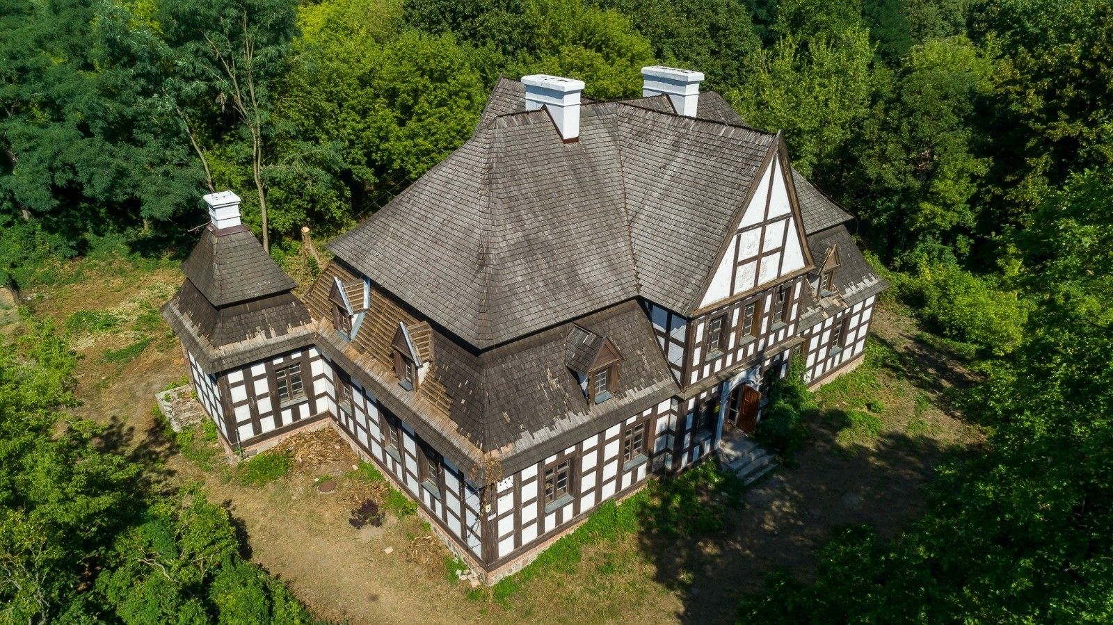 Images Landhuis te koop bij Poznan