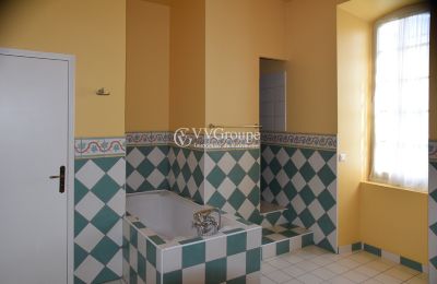 Kasteel te koop Monflanquin, Nouvelle-Aquitaine, Badkamer
