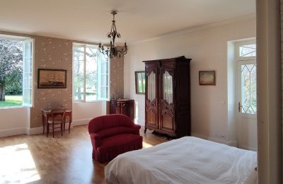 Kasteel te koop Blaye, Nouvelle-Aquitaine, Slaapkamer