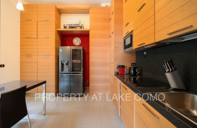Appartement in een historisch pand te koop Torno, Lombardije, Keuken