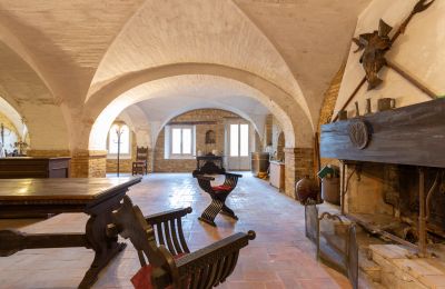 Paleis te koop Filottrano, Marche, Ingangshal