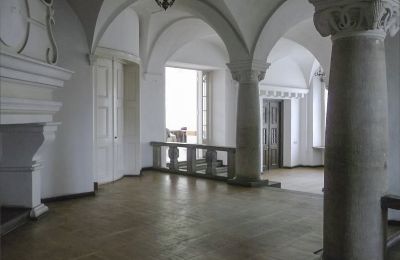Kasteel te koop Płoty, West-Pommeren,, Ingangshal