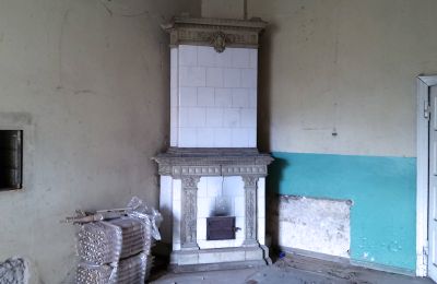 Landhuis te koop Dobrocin, Pałac w Dobrocinie, Ermland-Mazurië, Betegelde kachel