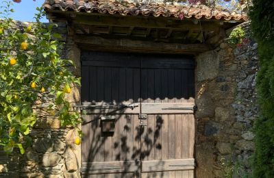 Landelijk huis te koop Melide, Cabazás, Galicië, Rijtuig ingang