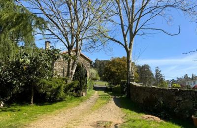 Landelijk huis te koop Melide, Cabazás, Galicië, Acceso principal a la propiedad