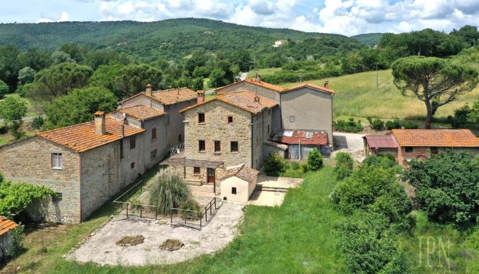 Landelijk huis te koop 06060 Lisciano Niccone, Umbria,  Italië