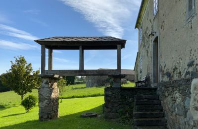 Landelijk huis te koop Moeche, Sta Cruz de Moeche, Galicië, Hórreo