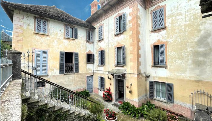 Historische villa te koop Bannio Anzino, Piemonte,  Italië