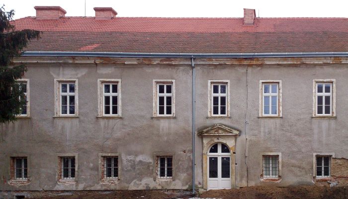 Landhuis te koop Rumanová, Nitriansky kraj,  Slowakije