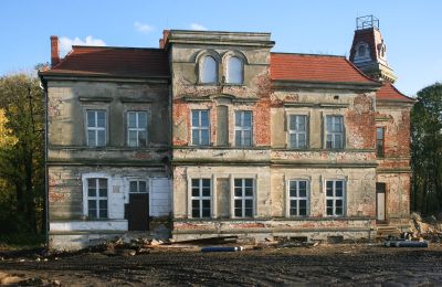 Landhuis te koop Pisarzowice, Neder-Silezië, Vooraanzicht