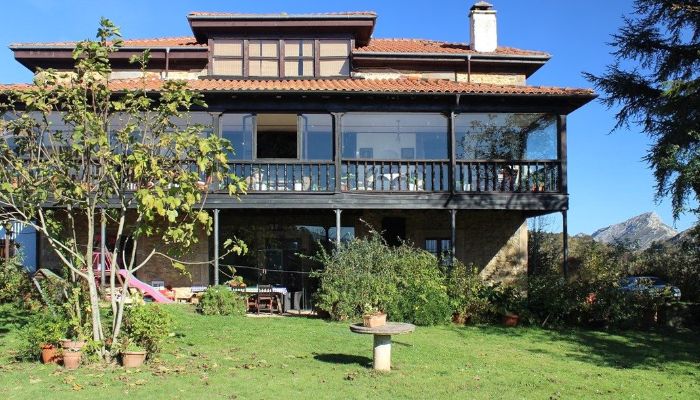 Landhuis te koop Parres, Asturië,  Spanje