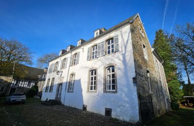 Kasteel te koop Astenet, Nierstraße 5, Wallonie, das Herrenhaus, voll saniert 