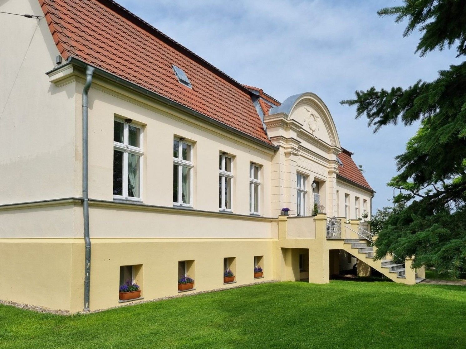 Images Historisches Landgut in der Prignitz kaufen - Platz für Familie, Pferde und Visionen – bezugsfertig und einzigartig