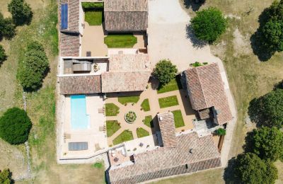 Historisch pand te koop Occitanie, Dronefoto