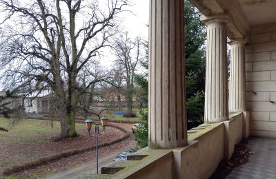 Kasteel te koop Gościeszyn, Pałac w Gościeszynie, Groot-Polen, Balkon