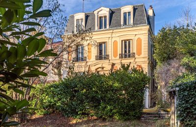 Historische villa te koop Sèvres, Parc de Saint Cloud, Île-de-France,, Vooraanzicht