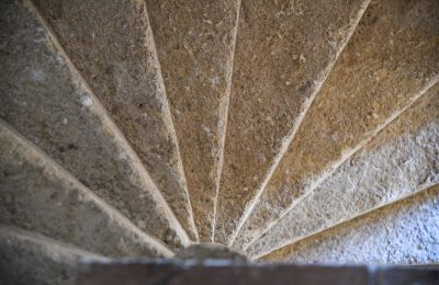 Historisch pand te koop Uzès, Occitanie, Trap